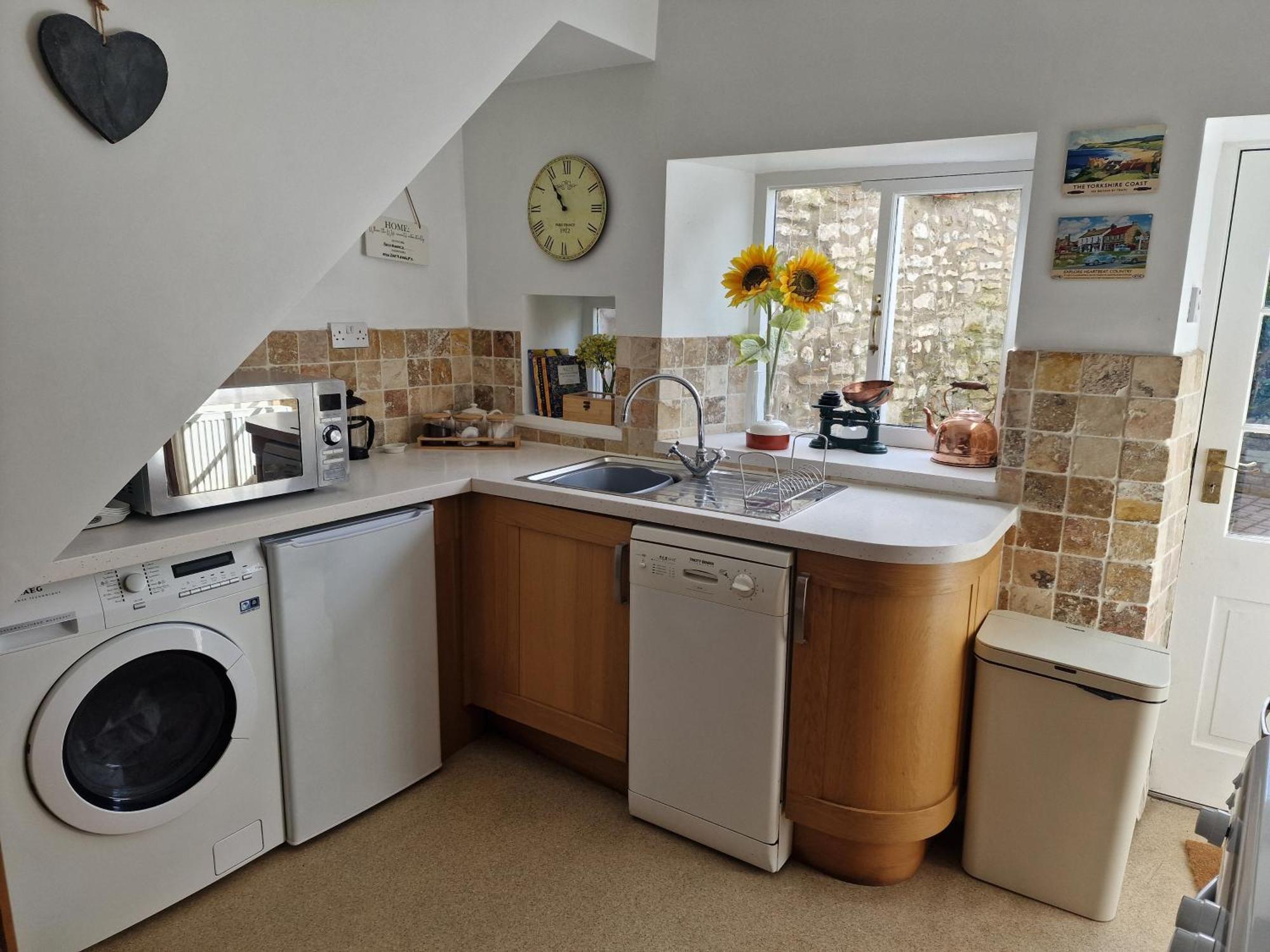 Black Cat Cottage - Heart Of Pickering Cosy Listed Cottage Kültér fotó
